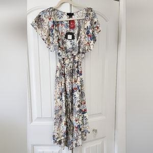 Gorgeous wrap dress Size medium